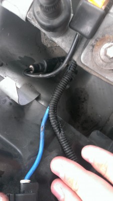 Prodřený kabel.jpg