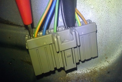 napajeni C-Max zadni svetlo.jpg