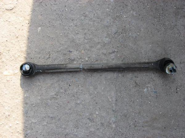 Po odmontování z fikuse (musel jsem jí říznout,protože se mi nepodařila povolit) !!