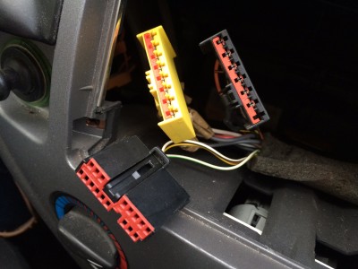 708EDECF-65AA-49FD-B88B-7C7419E579C8.JPG (40.36 KiB) Zobrazeno 4045 x Piny v autě.