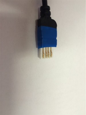 IMG_8037.jpg (68.35 KiB) Zobrazeno 2875 x Upravený USB konektor s vyhnutýma kontaktama.