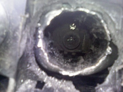 zbyla_dira.jpg (181.76 KiB) Zobrazeno 7297 x díra s křížem na otvírání