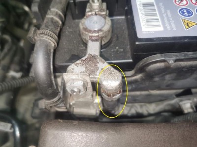 IMG_20240116_214852.jpg (80.29 KiB) Zobrazeno 2507 x Kabely u plus pólu baterie