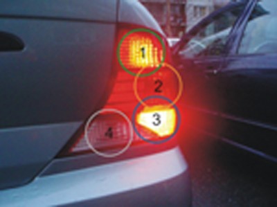 Sedan-zadní světla.jpg