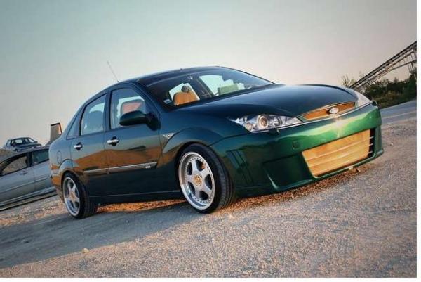 sedan 1.jpg