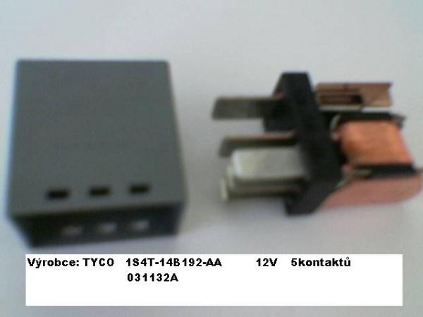 relé má dva styčné kontakty je potřeba vyčistit oba opálené kontakty