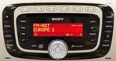 SONY CD3XX-CD6-ISLAND-GGDS, PART NO: 7S7T-18C939-BE CDX-FC34XBE