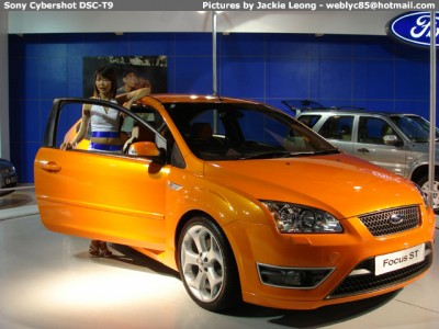 fordfocusst8fb.jpg