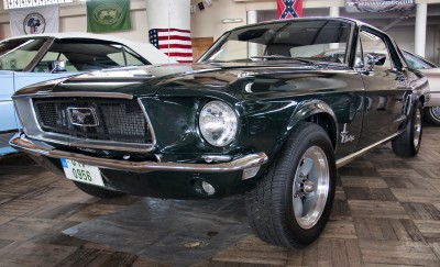 mustang2.jpg