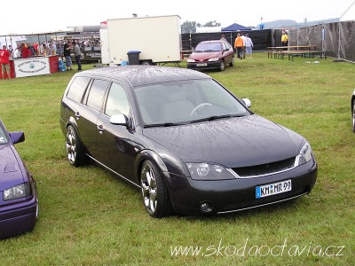 Ford-Mondeo.jpg