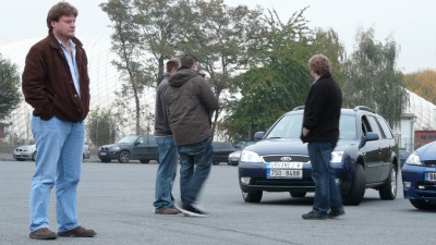 P1110639.jpg (48.31 KiB) Zobrazeno 1777 x ..polemizovačka nad xenonama a H.I.D. sadou....svítivost...