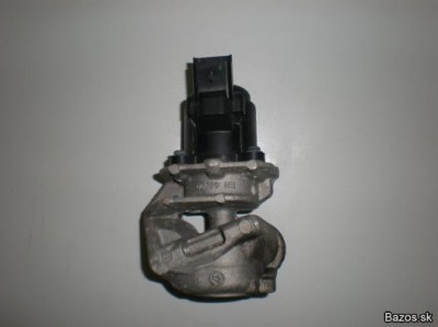 EGR zboku