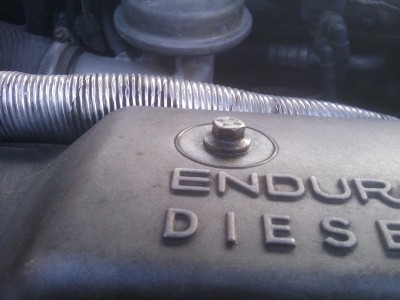 detail tesneni na druhe strane, ktere je OK