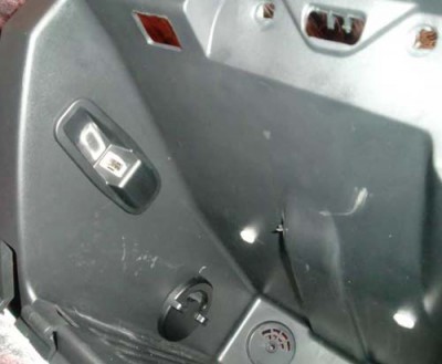 ff2_usb_konektor_mondeo.jpg