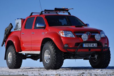 toyota-hilux-front-f3q.jpg